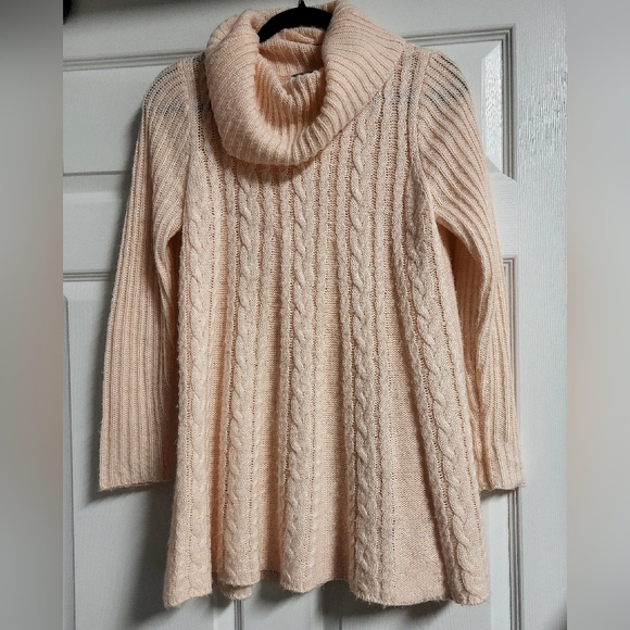 Joseph A - Peach, Cowl Neck, Cable Knit Sweater with Loose Fit Waist - Size S - Picture 1 of 6
